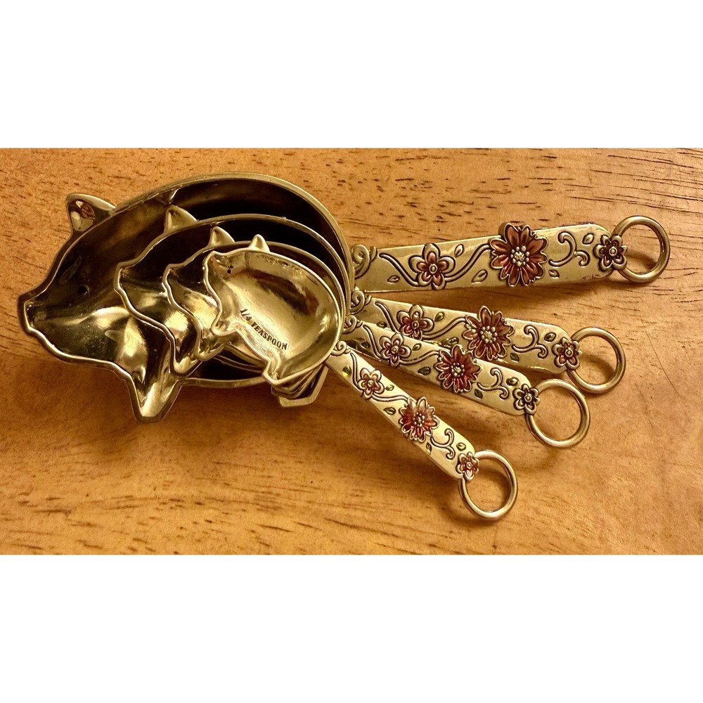 Ganz 4-Piece Measuring Spoons Set, Farmhouse Pigs with one size, Silver, Pink